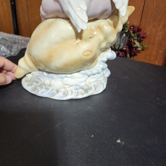 O'WELL EUC 12" PORCELAIN ANGEL SEASHELL 2002 COLLECTORS EDITION - Picture 7 of 8